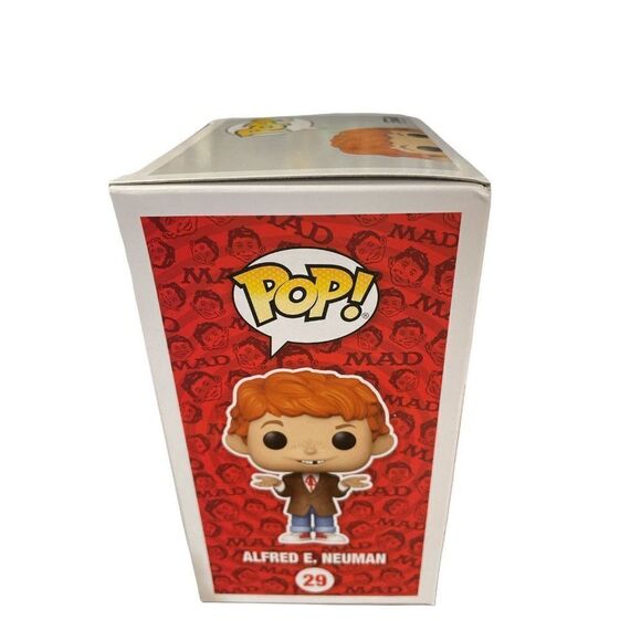Funko Pop MAD #29 Alfred E. Neuman - Picture 2 of 5